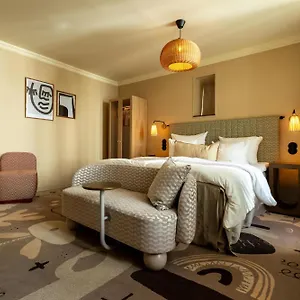 Grand Hotel